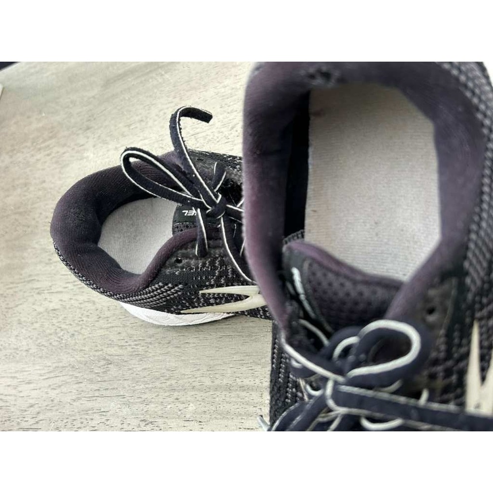 Brooks Revel 3 Womens Running Shoes Black White Knit 1203021B012 Size 9 Medium B - Picture 4 of 12